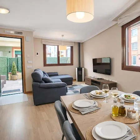 샬레 Casa Vacacional El Alisu