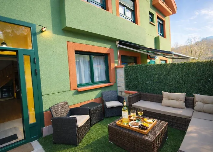 샬레 Casa Vacacional El Alisu